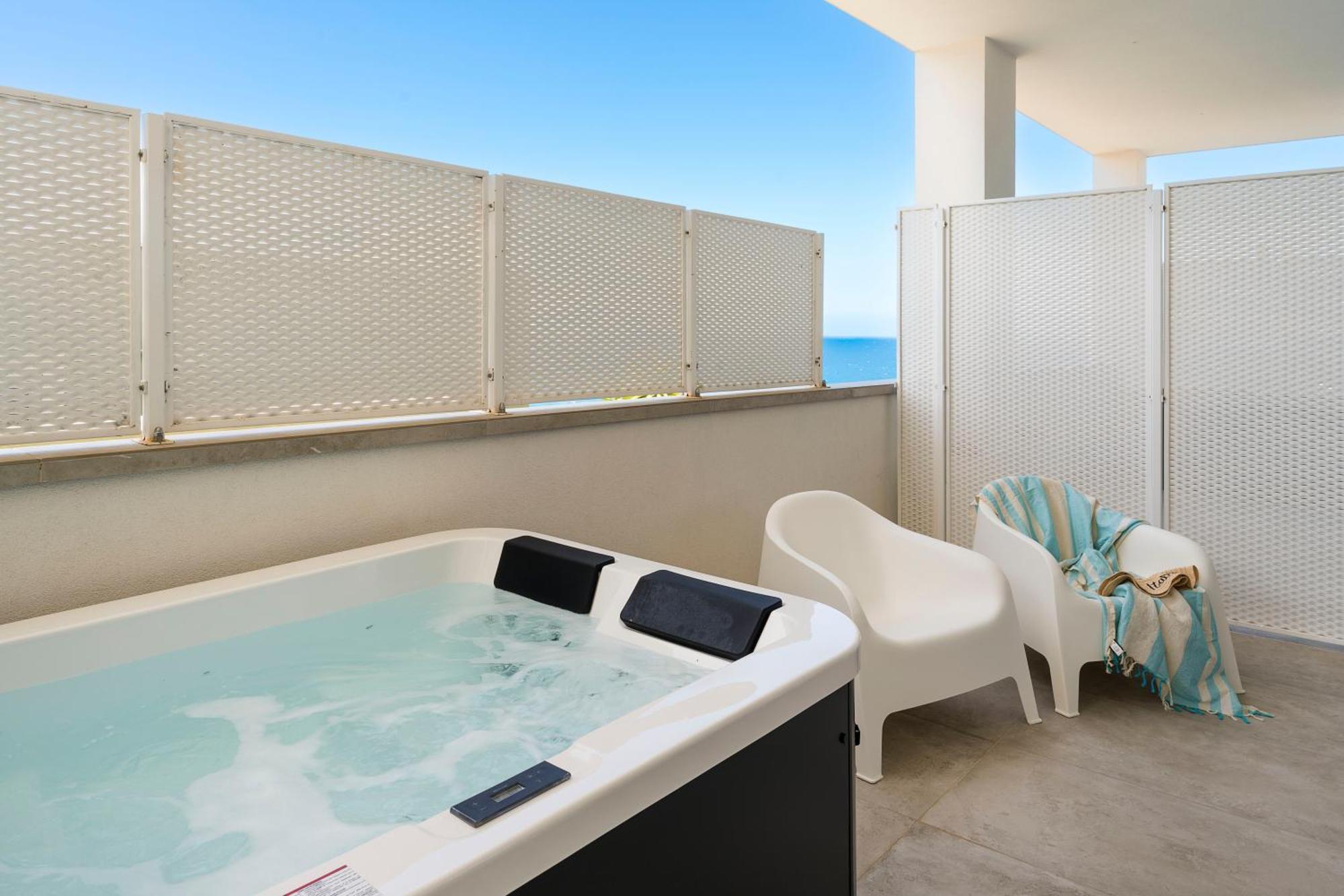 Emerald Hotel Residence 체팔루 외부 사진