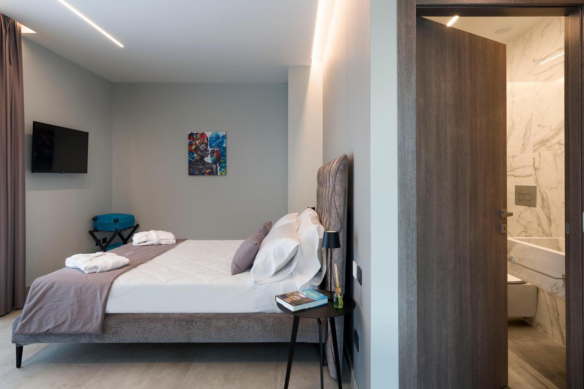 Emerald Hotel Residence 체팔루 외부 사진