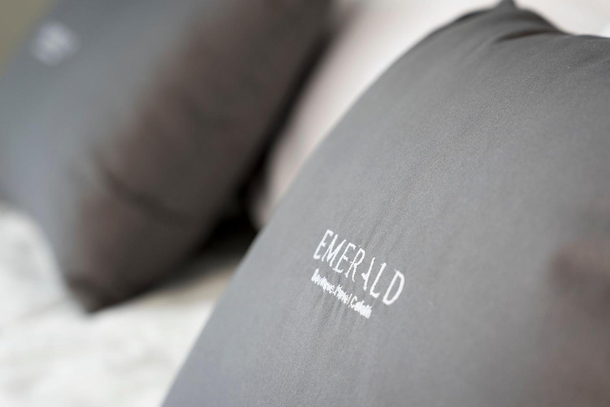 Emerald Hotel Residence 체팔루 외부 사진